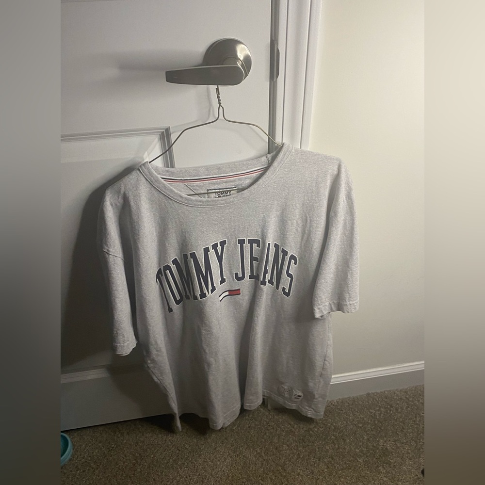 Tommy jeans shirt women size XL​